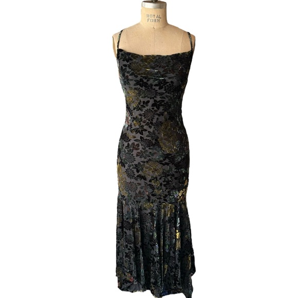 Newport News Dresses & Skirts - Vintage 90s Velvet Burnout Newport News Maxi Dress